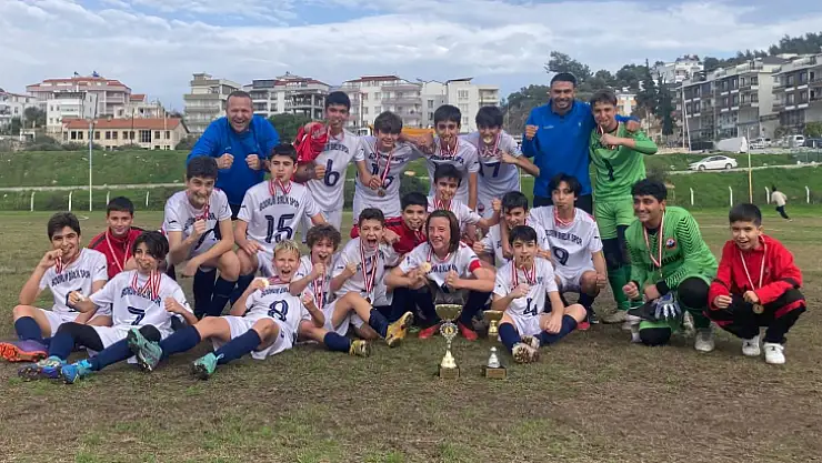 Bodrum Birlikspor U-16 Ve U-14 Liginde Şampiyon Oldu