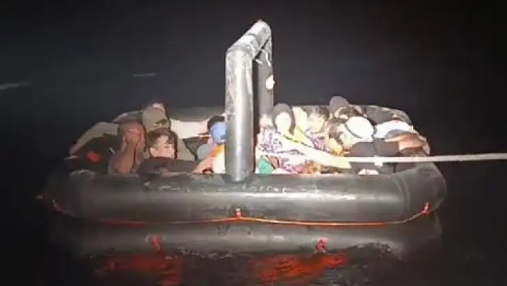 Bodrum'da 20 düzensiz göçmen yakalandı, 20 düzensiz göçmen kurtarıldı