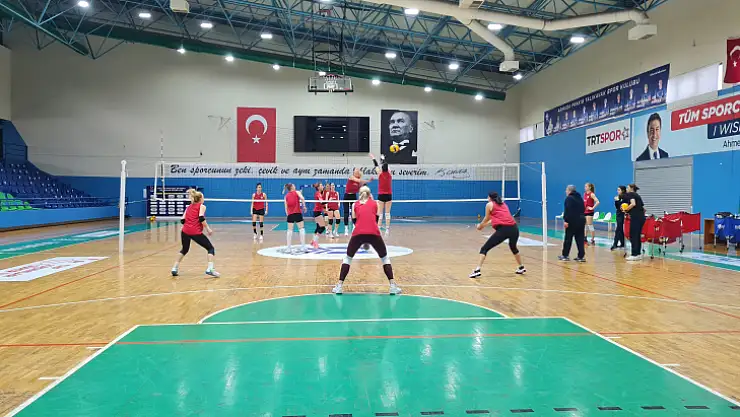 'Bodrum'un İncileri' adım adım Sultanlar Ligi'ne gidiyor