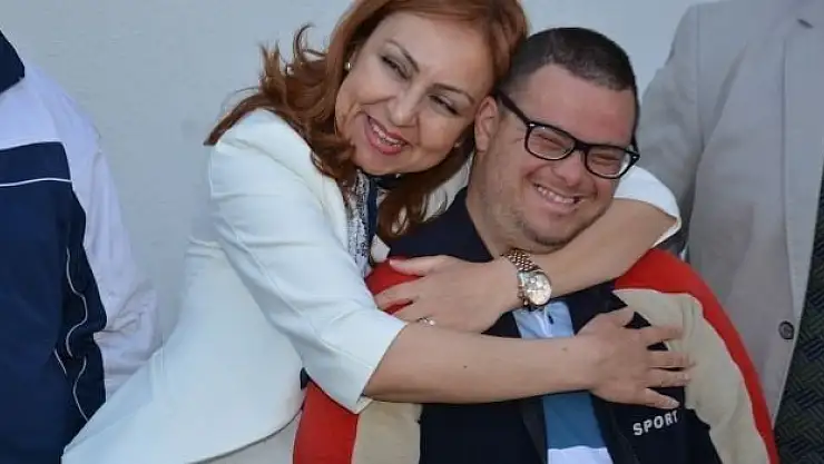 Bulut: 'Engelliler ve aileleri için seferberlik başlatacağız'