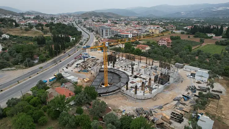 Büyükşehir Milas Kültür Merkezi yapımına devam ediyor