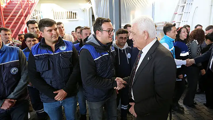 Büyükşehir Personeline Yüzde 17,56 Ek Zam