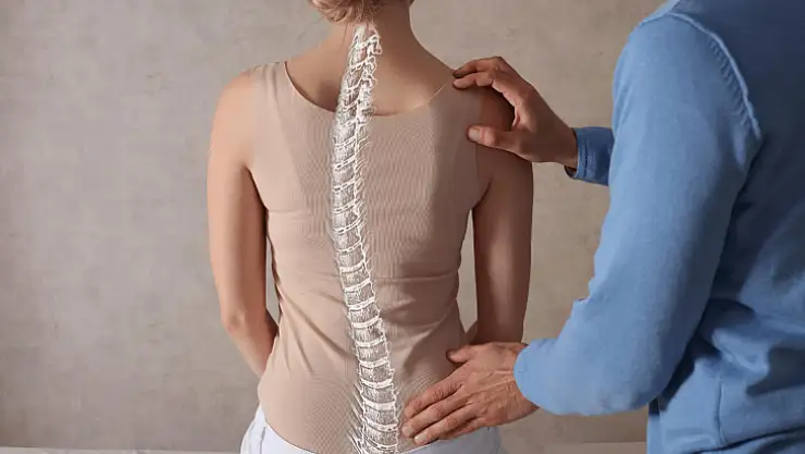 Cep Telefonları Duruş Bozukluklarına Neden Oluyor