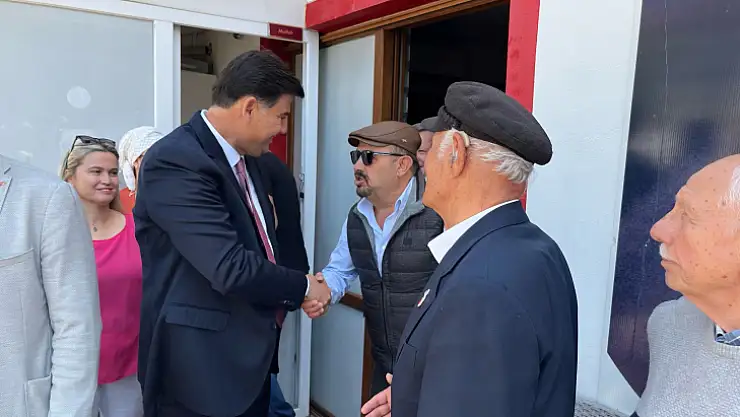 CHP ilçe binasında bayramlaşma töreni