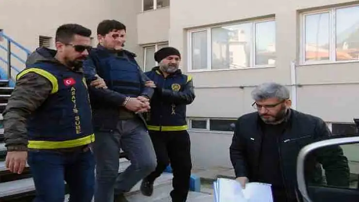 CİNAYET ZANLISI GELECEK PARTİSİ İL GENÇLİK KOLLARI BAŞKANI YAKALANDI