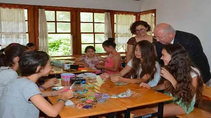 Çocuklara 26 farklı branşta ücretsiz kurs