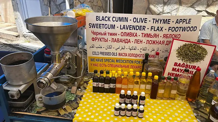 Çörek Otu Yağı Fethiye'de Tezgâhta