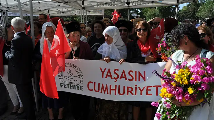 Cumhuriyetin 100.Yılını Coşkuyla Kutladılar