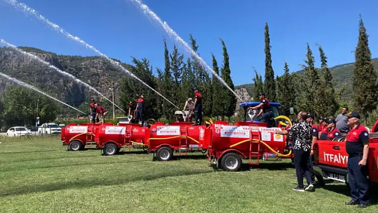 Dalyan TUSEV itfaiyeye ilk müdahale tankeri hibe etti