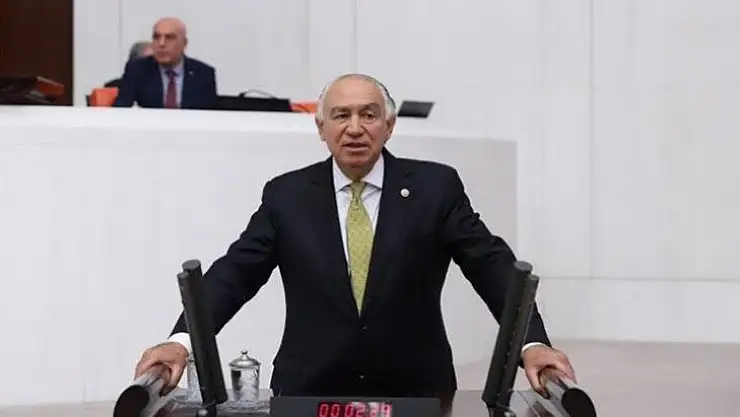 Demir,'İddiaların doğru olmadığına inanmak istiyoruz'