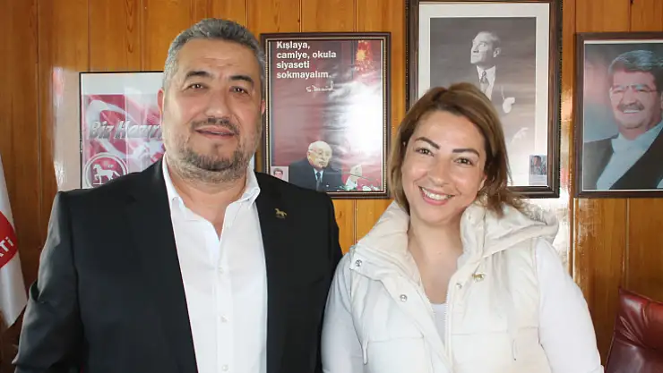 DEMOKRAT PARTİ'DE ROZET TAKIM TÖRENİ 