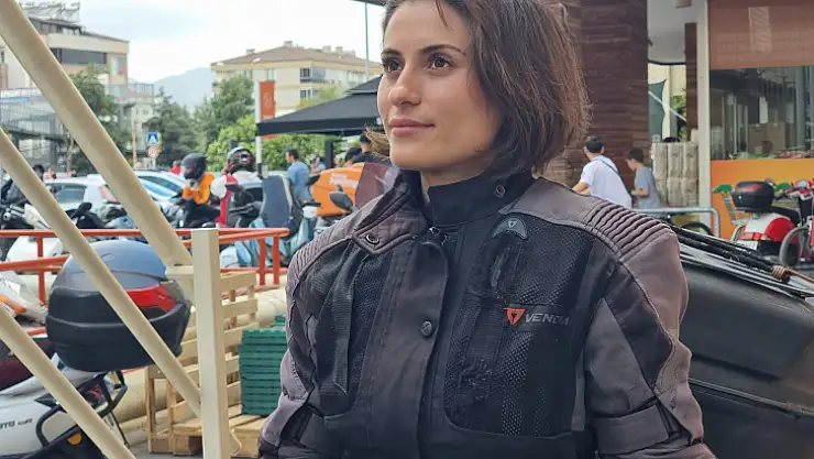 Doğuma değil siparişlere yetişerek ekmeğini kazanıyor