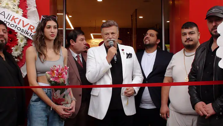 DÖNEFİS COŞKUYLA AÇILDI