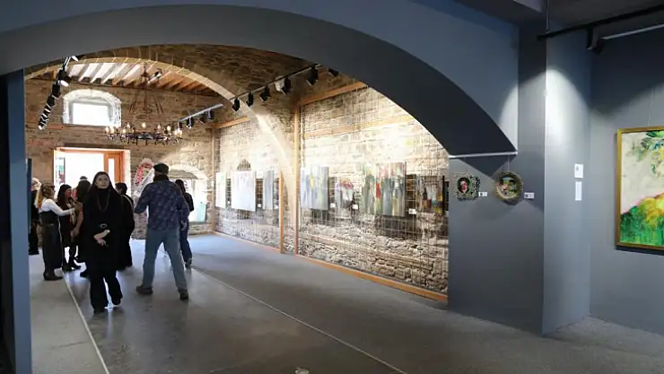 'Dört Sanatçı Dört İzlenim' sergisi açıldı