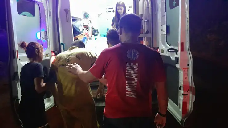 Dumandan etkilenen yangın söndürme personeli hastaneye kaldırıldı