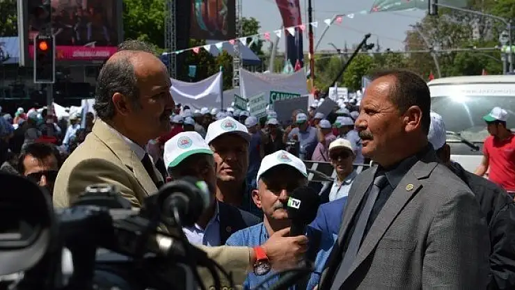 Dünya  Çiftçiler  Günü  Etkinliğini  Değerlendirdi