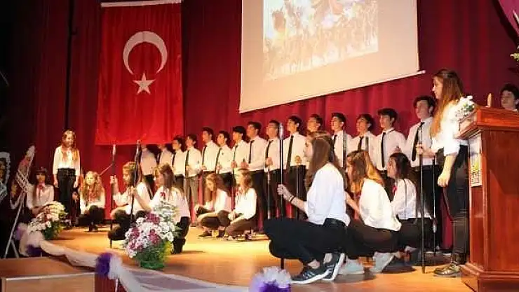 Duygu dolu öğretmenler günü etkinliği