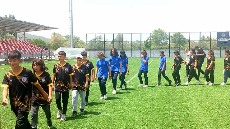 Ege Bölgesi Bocce Grup Müsabakaları seremoni töreni ile başladı