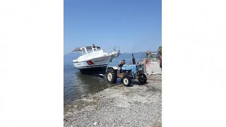 Eğitim sezonunu tamamlayan deniz araçları karaya çekildi