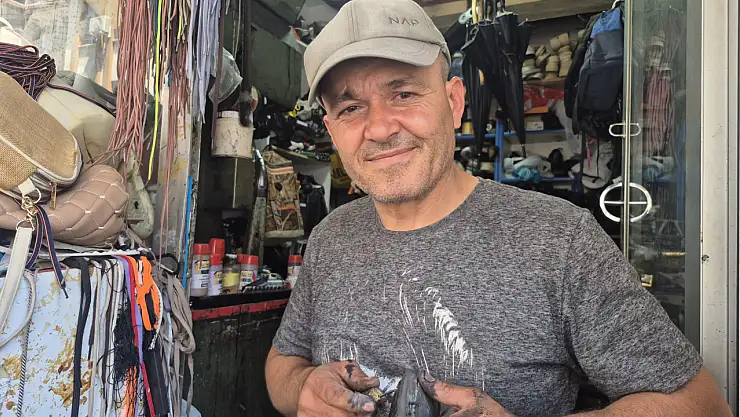 Ekonomik Kriz Tamircileri Yoğunlaştırdı: Vatandaş Ayakkabısını Atmıyor