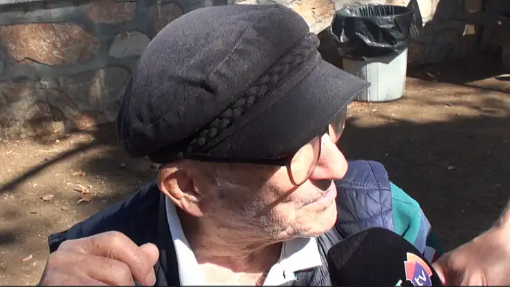 Emekli Öğretmen Ücretsiz Ulaşımın Kalkmasını Savundu