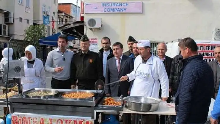 EMLAKÇILARDAN AFRİN ŞEHİTLERİ İÇİN LOKMA İKRAMI…