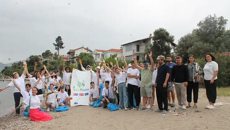 Erasmus Öğrencileri Fethiye'de temizlik için Şövalye Adası'nda buluştu