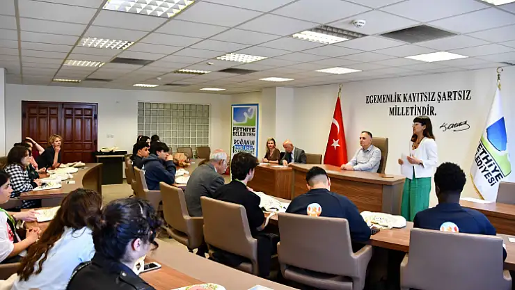 Erasmus Projesi kapsamında Belediye'ye ziyaret