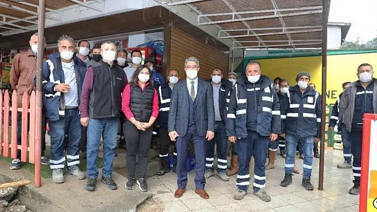 Esnaftan işçilere teşekkür yemeği