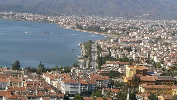 'Ev Fiyatları Hemen Düşmez'