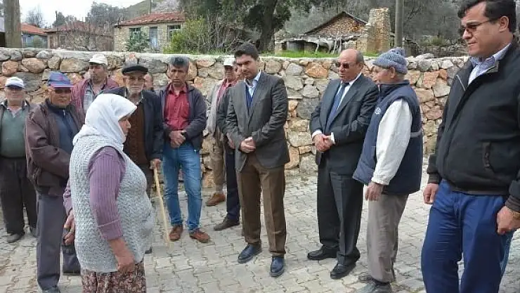 Evi Yanan Aileyi Ziyaret Etti