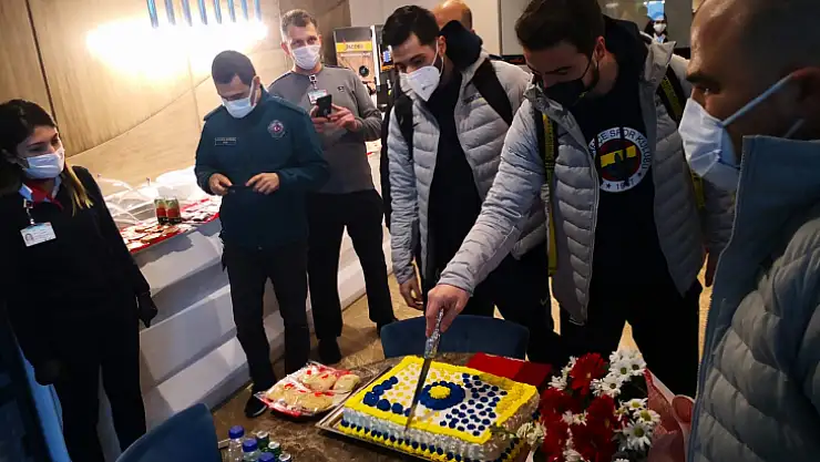 Fenerbahçe'yi havaalanında karşıladılar