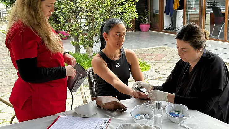 Fethiye Belediyesi'nden kan şekeri tansiyon ölçümü sağlık taraması