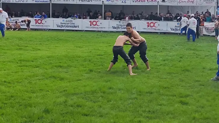 Fethiye Belediyesi Yağlı güreş etkinliği başladı