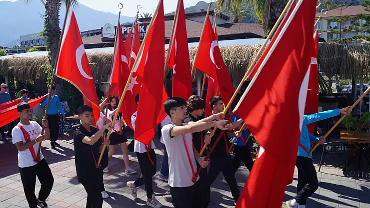 Fethiye'de 19 Mayıs Törenleri yoğun katılımla gerçekleşti