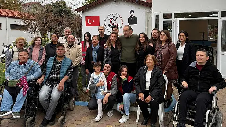 Fethiye'de Dünya Engelliler Günü etkinliği renkli geçti