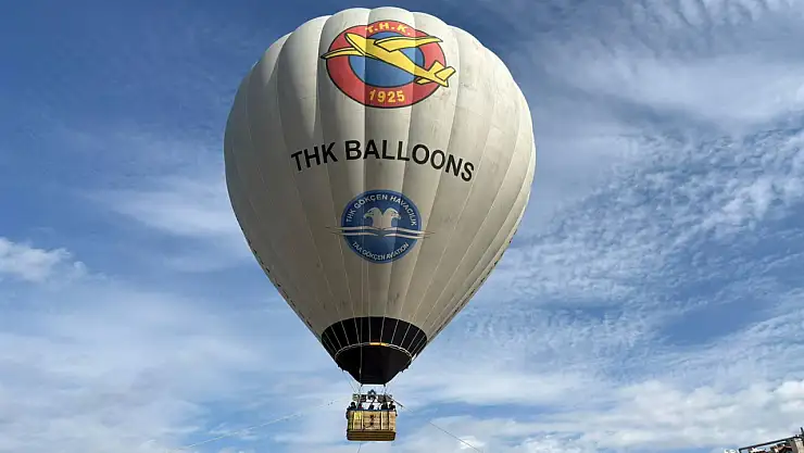 Fethiye'de gökyüzünde renk cümbüşü