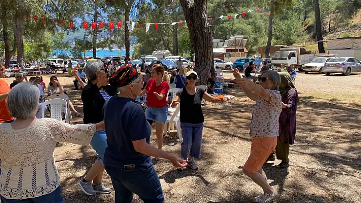 Fethiye'de Hıdırellez şenlikle kutlanıyor