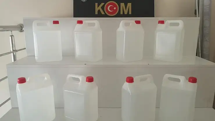 Fethiye'de polis ekipleri 140 litre etil alkol ele geçirildi