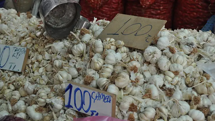 Fethiye'de sarımsağa enflasyon vurdu, kilosu 150 lira!