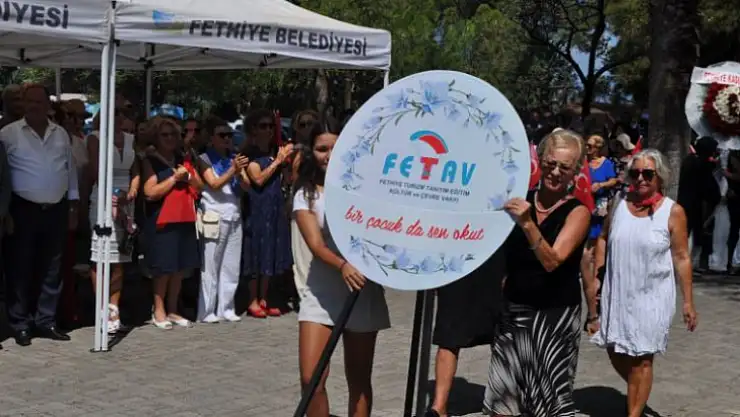 Fethiye'de STK'lar 30 Ağustos Zafer Bayramı İçin Törene Katıldı
