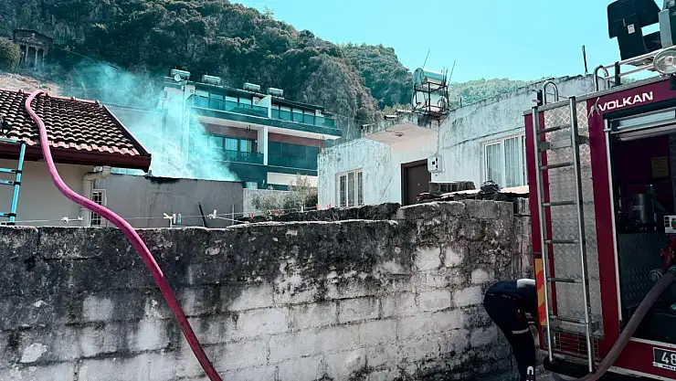 Tek Katlı Evde Yangın Paniği