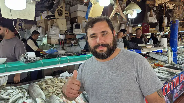 Fethiye'de tezgâhlar taze balıklarla doldu