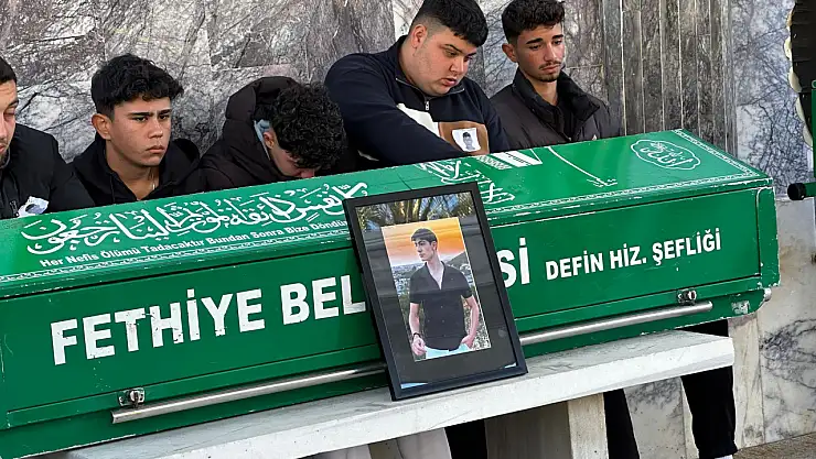 Fethiye'de trafik kazası geçiren genç son yolculuğuna uğurlandı