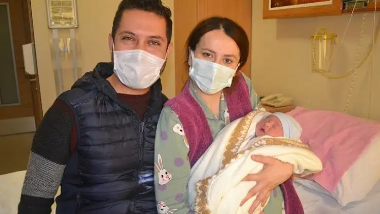 Fethiye'de yeni yılın ilk bebeği, Kerem