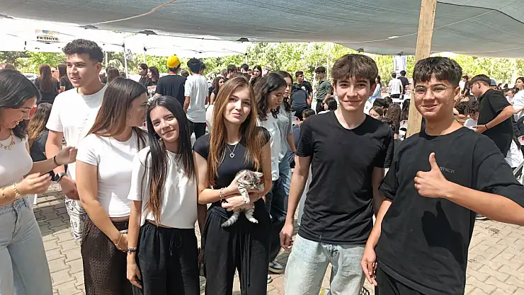 Fethiye Fatih Anadolu Lisesi'nde Kermes