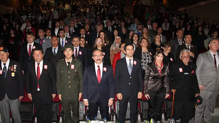 FETHİYE, İSTİKLAL MARŞI'NIN 102. YILINI KUTLADI 