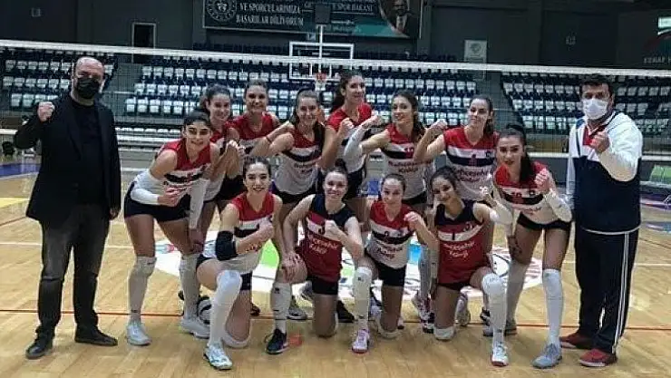 Fethiye'nin Sultanları 9'da 9 yaptı 3-0