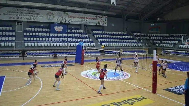 Fethiye'nin Sultanları set vermedi 3-0