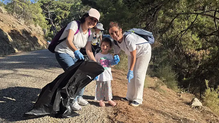 Fethiye Yarımada'da Temizlik Yapıldı